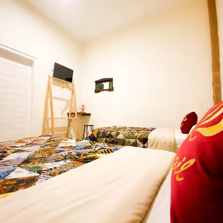 Hinggil Homestay Syariah Malioboro Yogya RedPartner Yogyakarta Bagian luar foto